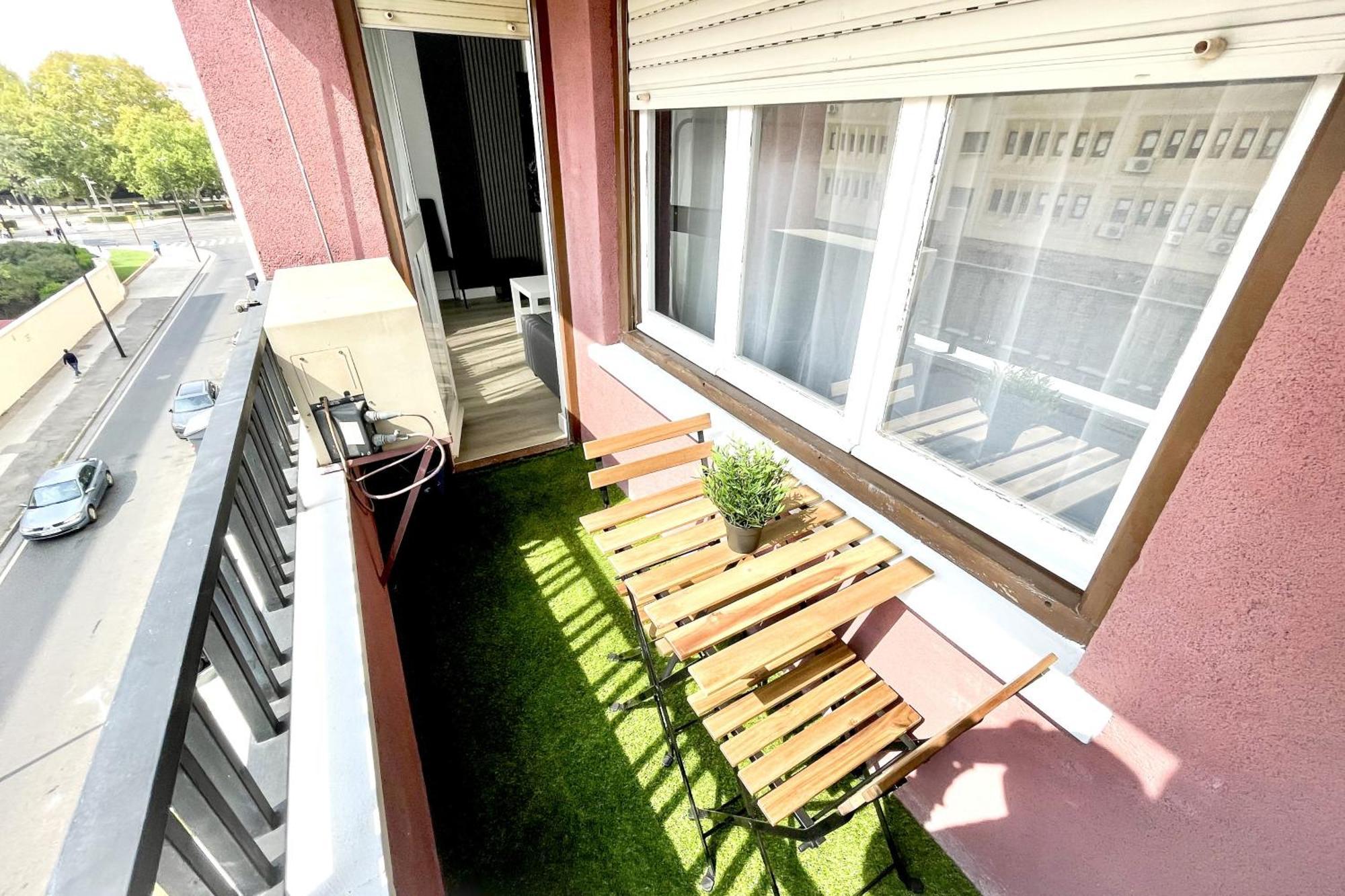 Apartamento San Fernando Del Pilar Turistea Zaragoza Exterior foto